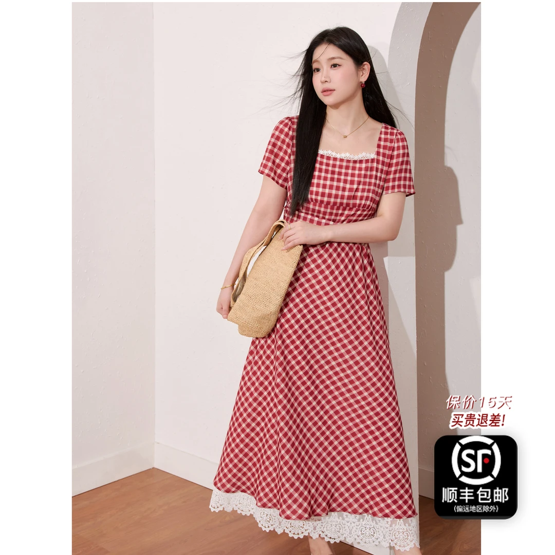 蓝语大码女装蕾丝拼接方领中长款夏季复古红格气质收腰显瘦连衣裙