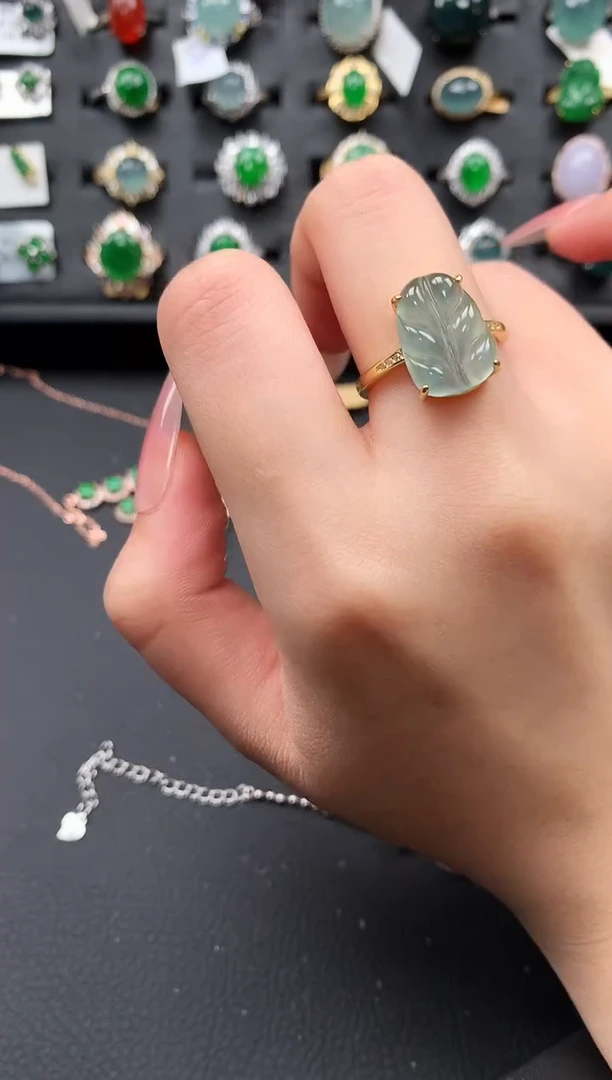 【闪购商品】翡翠戒指银S925镶嵌52141