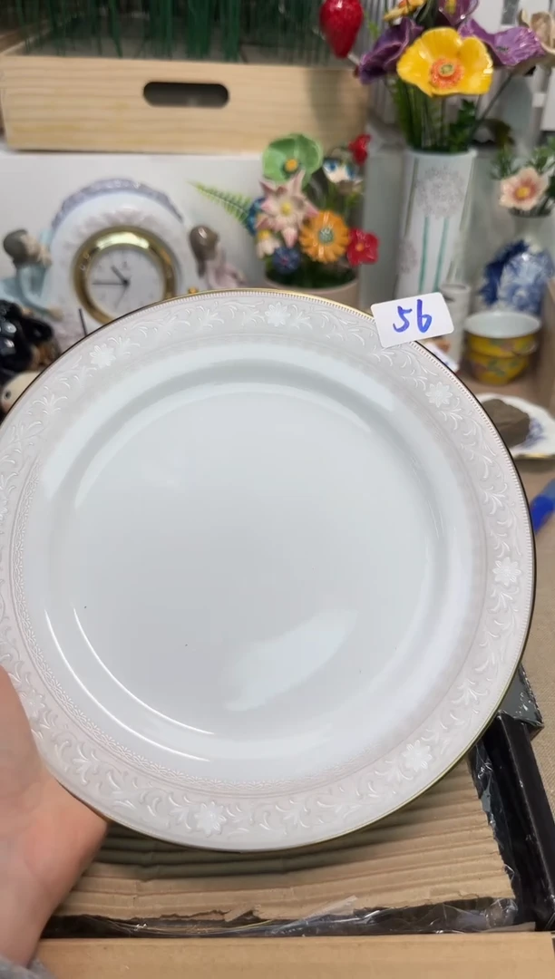 瓷片辰辰家的瓷器真好看