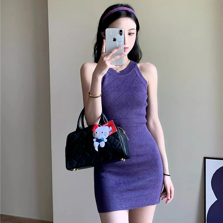纯欲风辣妹挂脖包臀连衣裙女夏季小个子紧身性感无袖针织裙短裙子