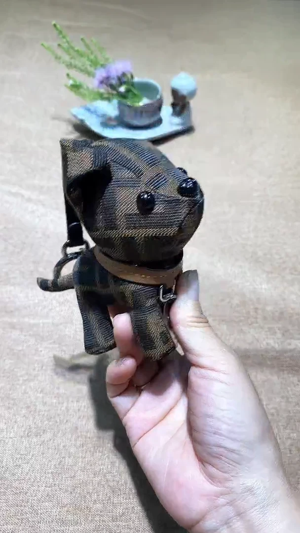 瓷片碗碟好物一件不留@@1