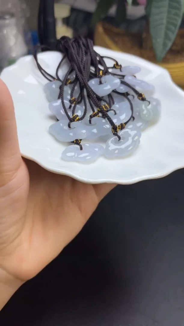 未镶嵌挂件翡翠多样性发一件R703109