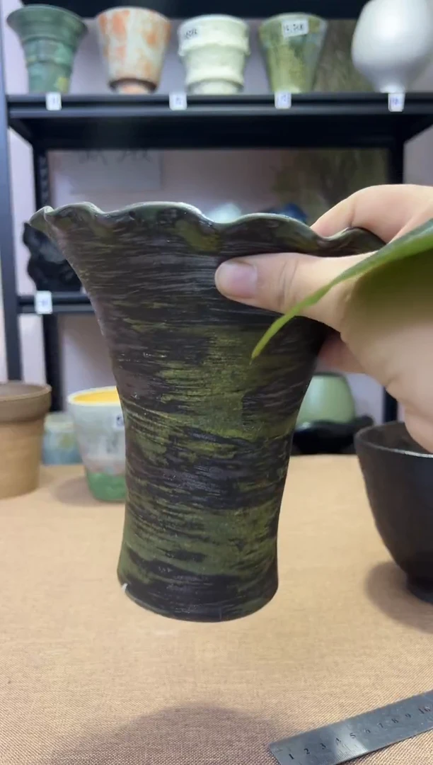 景德镇花边口10高19无孔