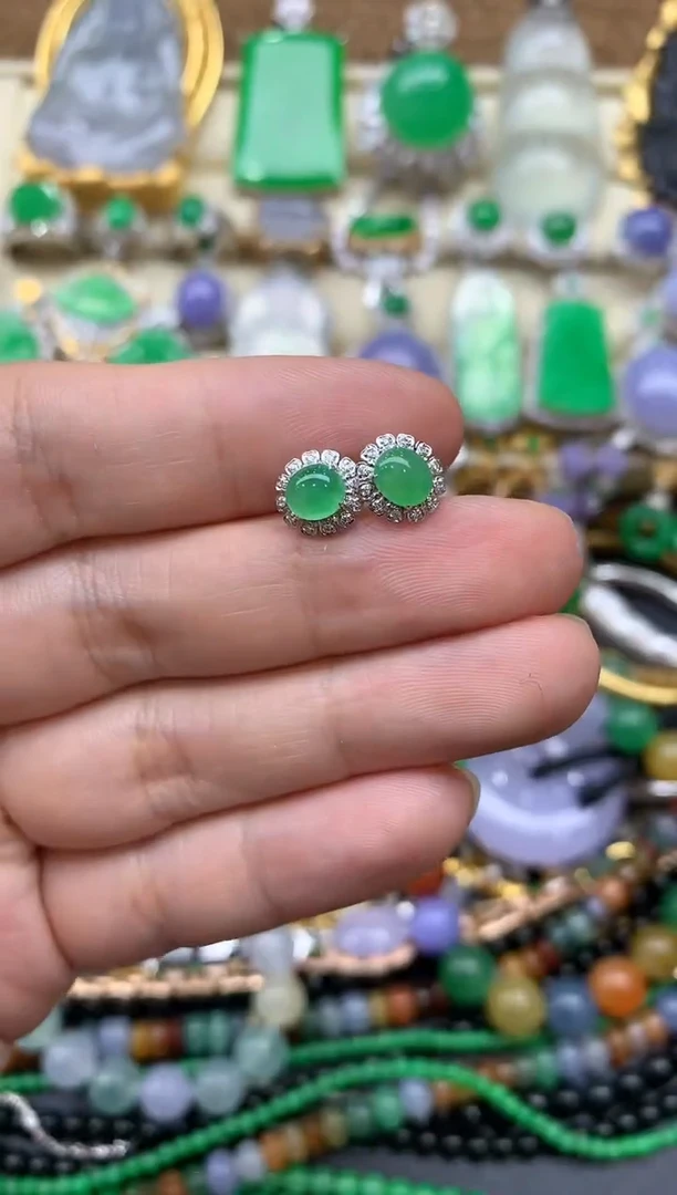 【闪购商品】翡翠颈饰18K金镶嵌325-中国好珍宝