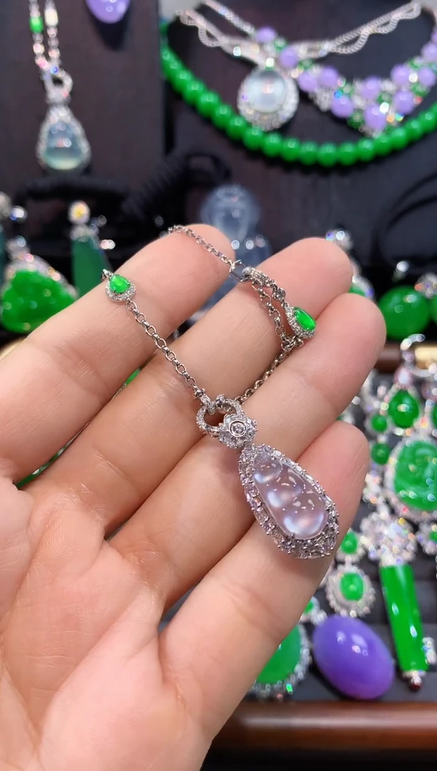 套链18K金镶嵌翡翠套链