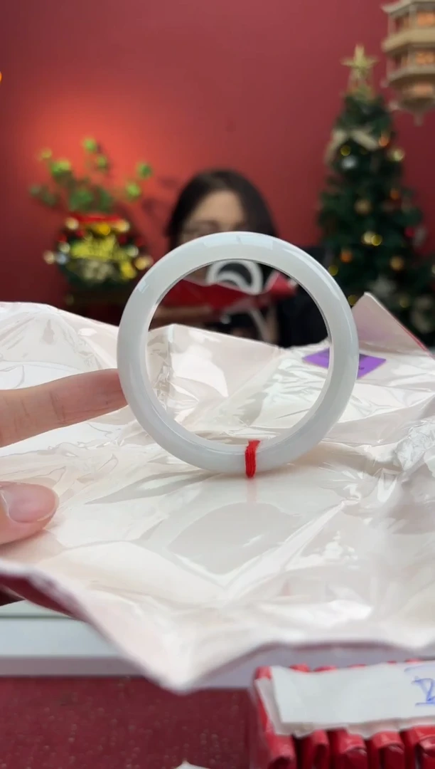 未镶嵌手镯翡翠翡翠手镯1