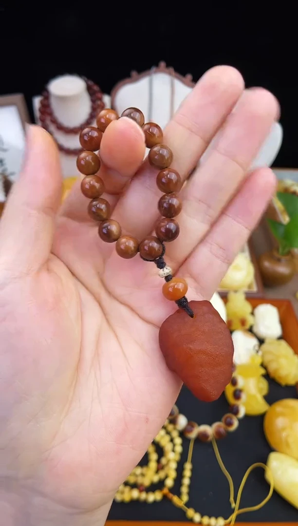 琥珀未镶嵌珠宝奇石柒月