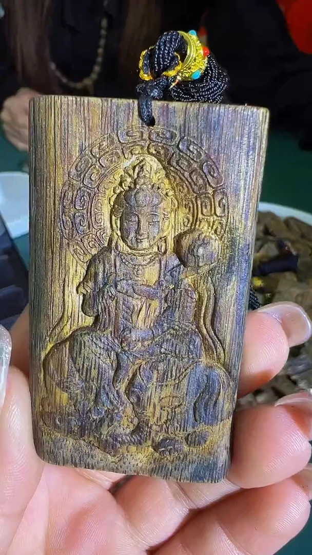 【闪购商品】沉香吊坠平安无事牌多样发一