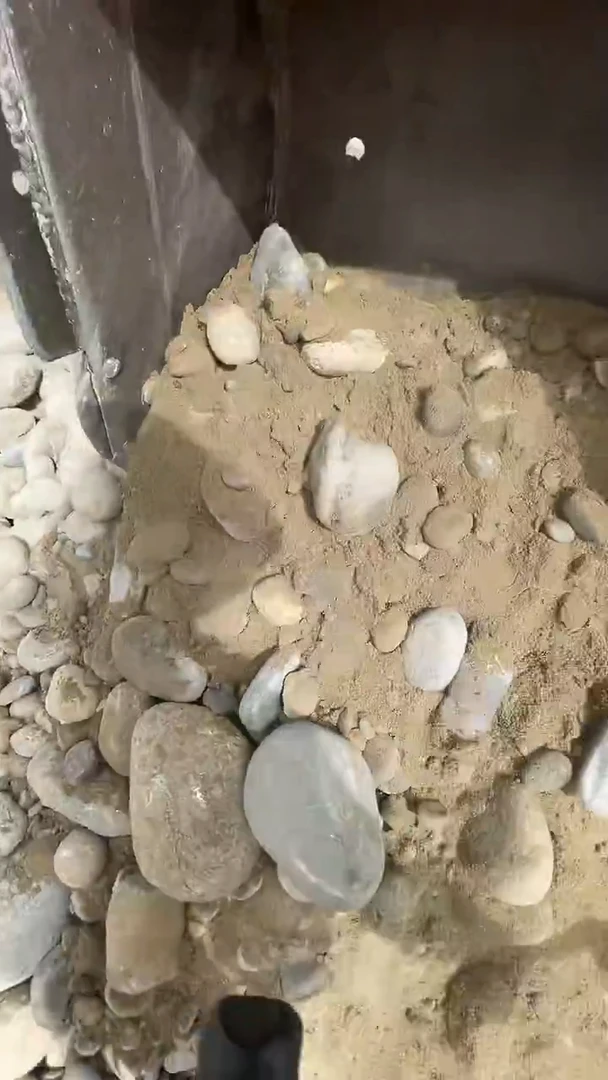 颈饰未镶嵌和田玉芷*32