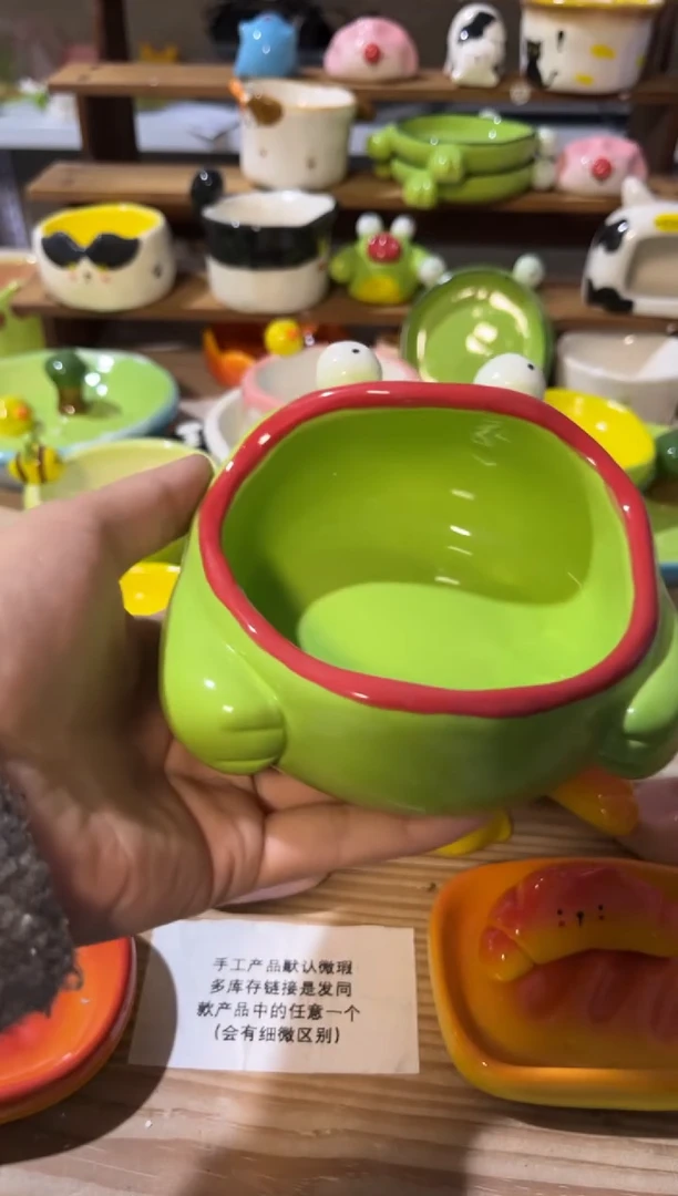 30手绘釉下彩微瑕陶瓷