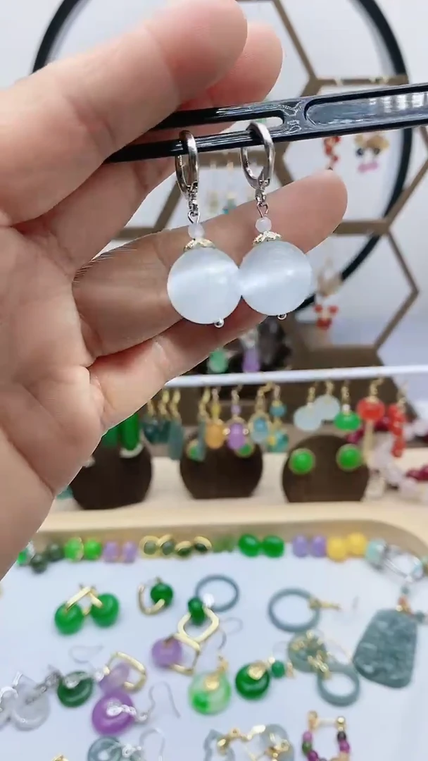 未镶嵌变石猫眼耳饰85