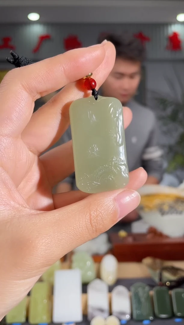 【闪购商品】和田玉颈饰未镶嵌拍一发一 多样性发货