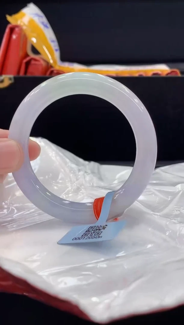 未镶嵌手镯翡翠翡翠手镯