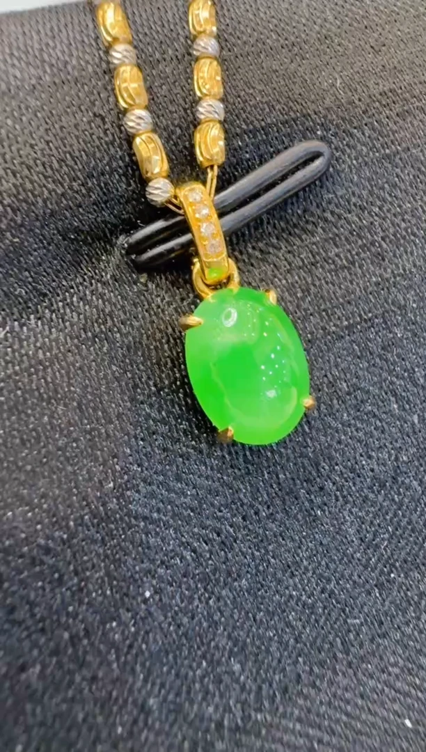 【闪购商品】翡翠吊坠(不含链)18K金镶嵌多样性团购发一件（很小）