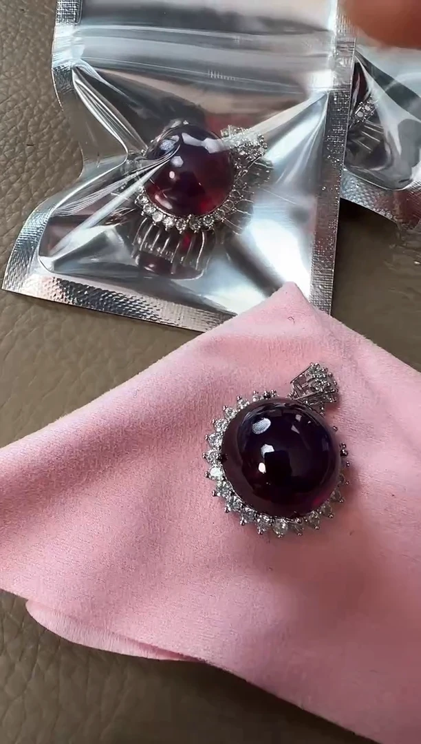 推荐款紫色蛋面吊坠