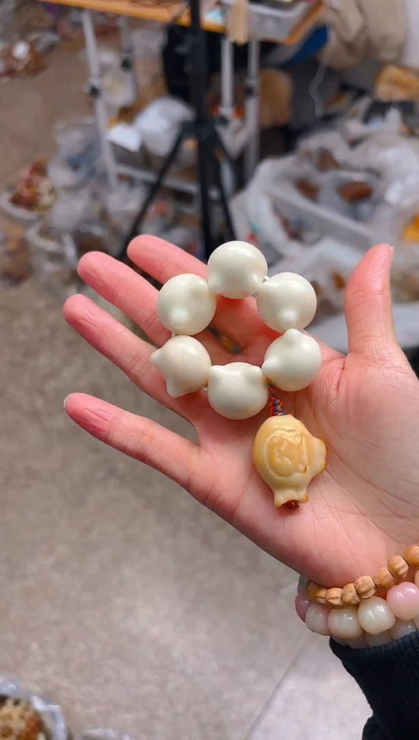 吊坠菩提根/象牙果白色猫猫头手捻  鱼