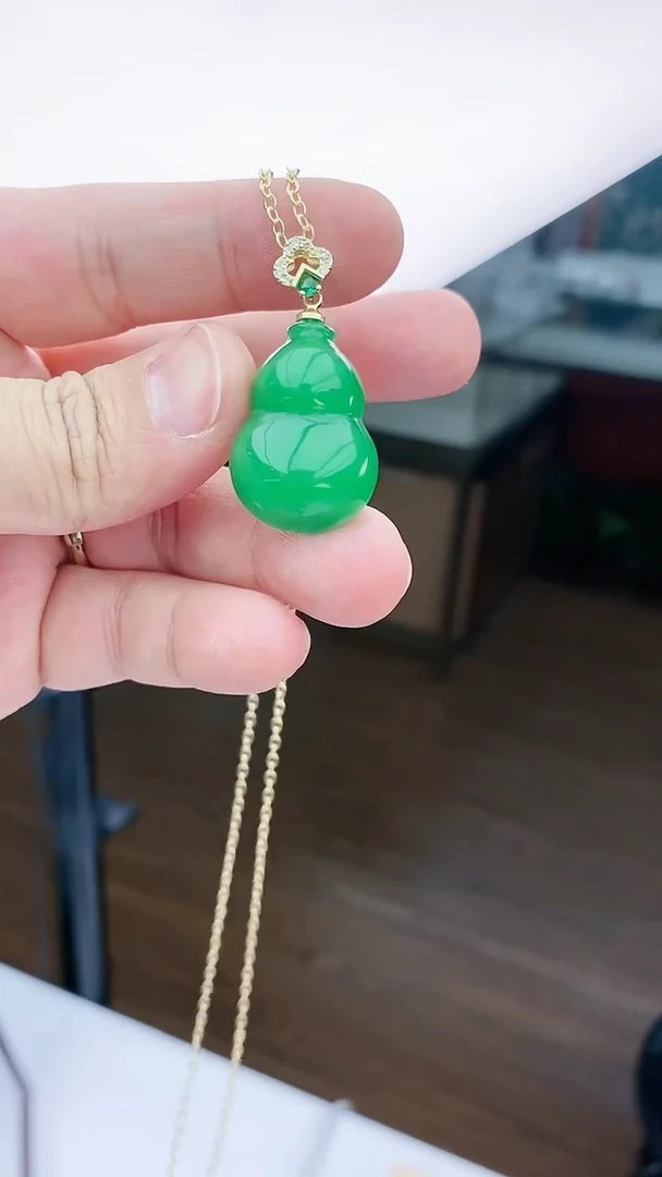 【闪购商品】翡翠颈饰14K金镶嵌D159吊坠