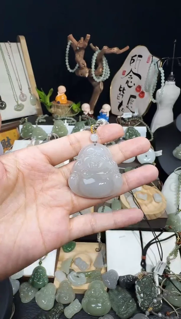 颈饰未镶嵌和田玉ᥫ****°40烟紫佛公