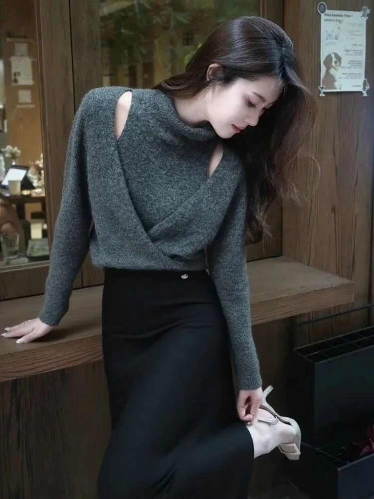 设计感小众灰色高领针织衫女2025秋冬新款气质名媛高级感套头毛衣