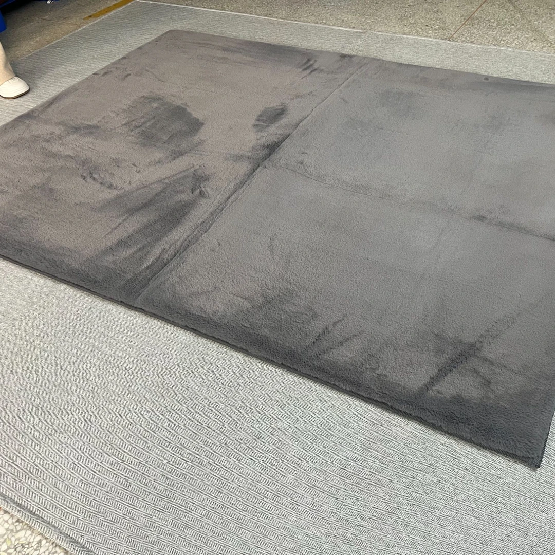 [130*185] 日贸尾单 兔绒地毯地垫