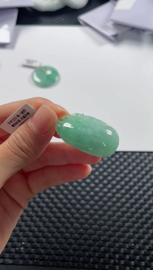 颈饰未镶嵌翡翠基地发货H 5376 福瓜