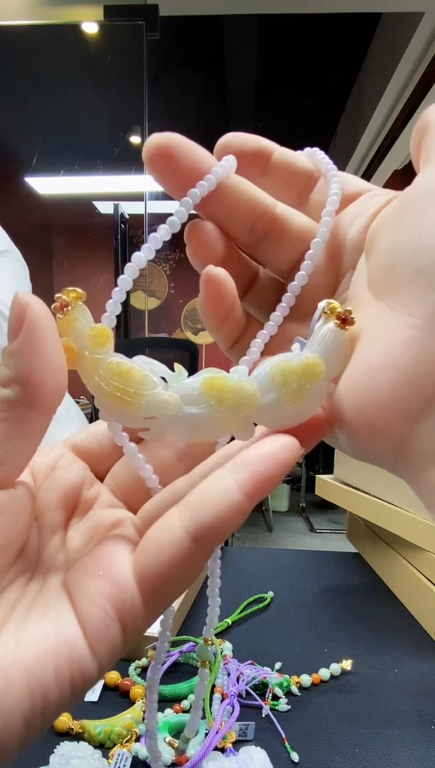 颈饰未镶嵌翡翠翡翠吊坠