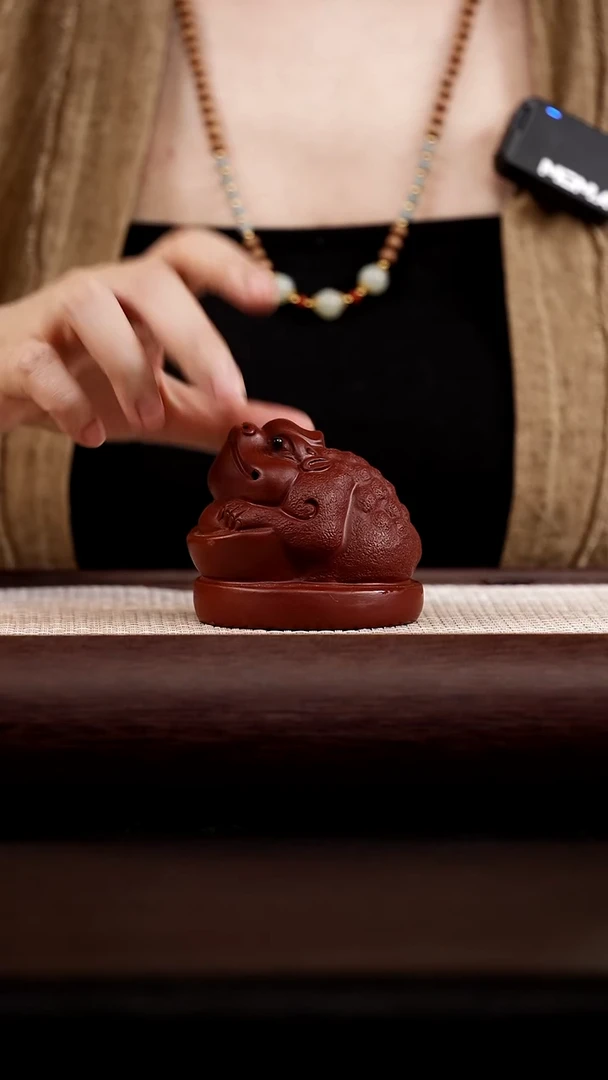 茶壶紫砂金蟾 茶宠