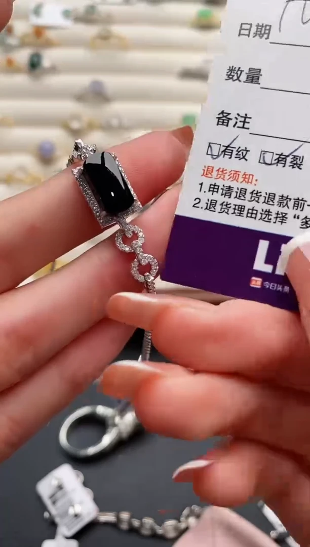 银S925镶嵌戒指翡翠666666+2