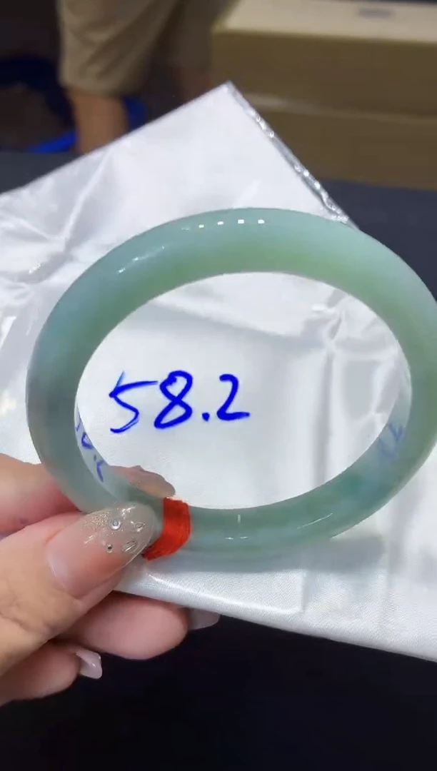 未镶嵌手镯翡翠翡翠手镯58