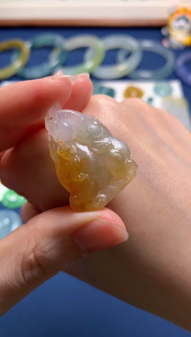 【闪购商品】定制翡翠未镶嵌0900913549