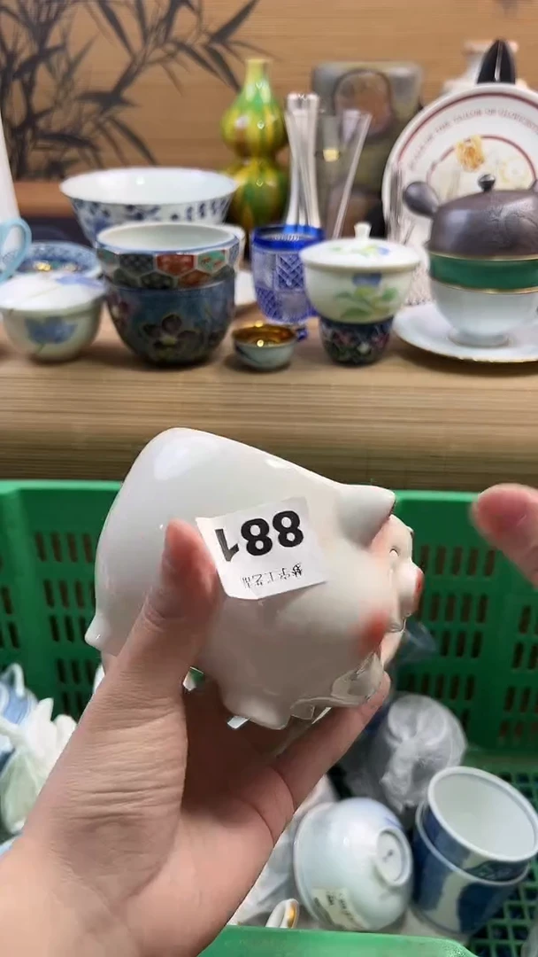 瓷片读**落A瓷片      881