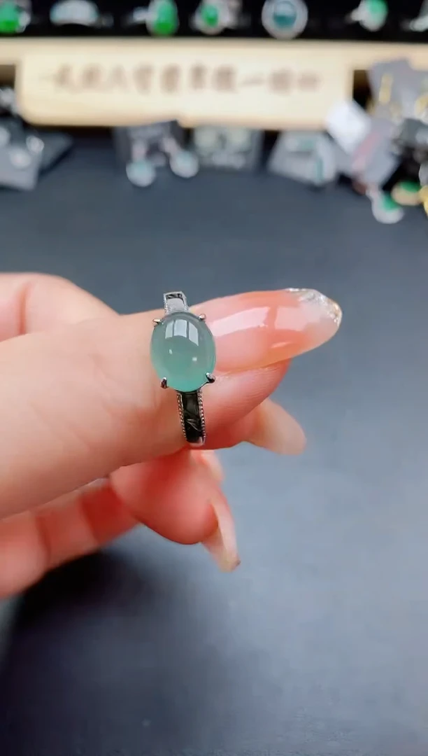 银S925镶嵌戒指翡翠1
