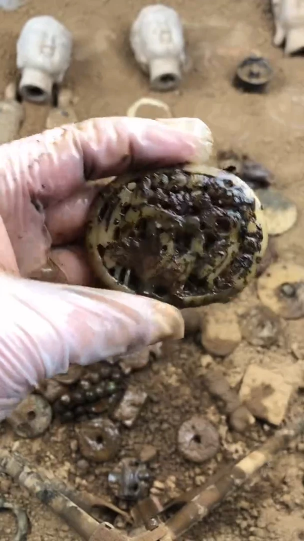 未镶嵌和田玉挂件1