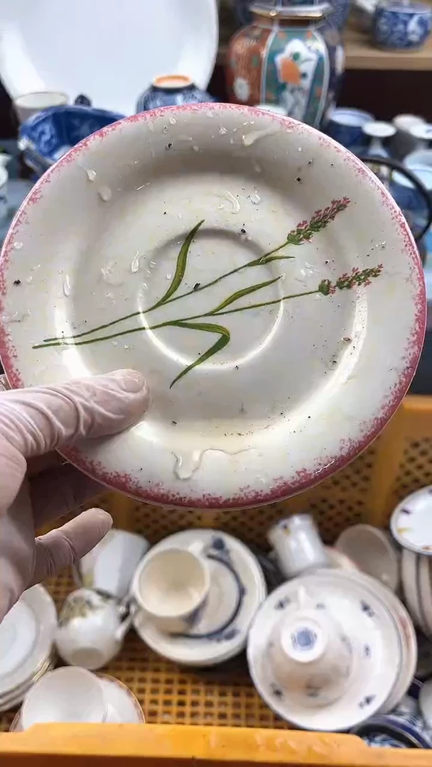 瓷片自****啦英哥瓷器满19.9包邮