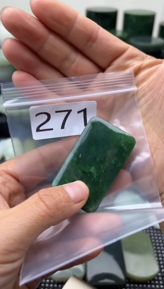 未镶嵌和田玉珠宝半成品牌子