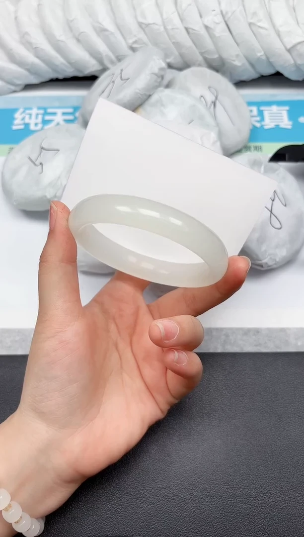 未镶嵌手镯石英质玉173-5960