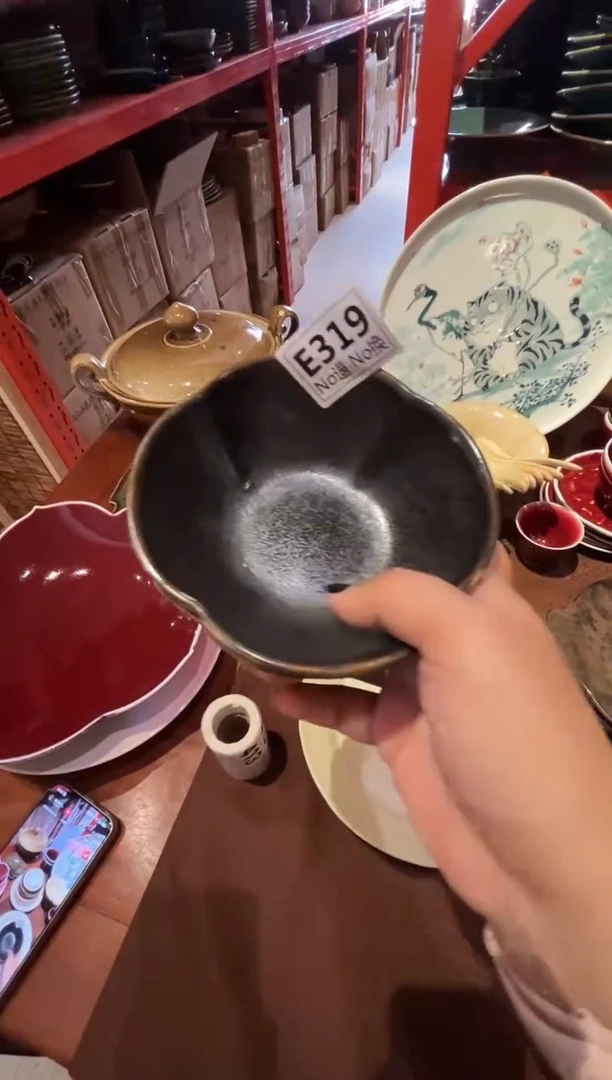 瓷片李*硕e319银兔毫花朵碗2只