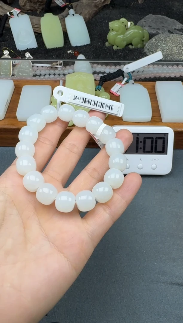 颈饰未镶嵌和田玉2