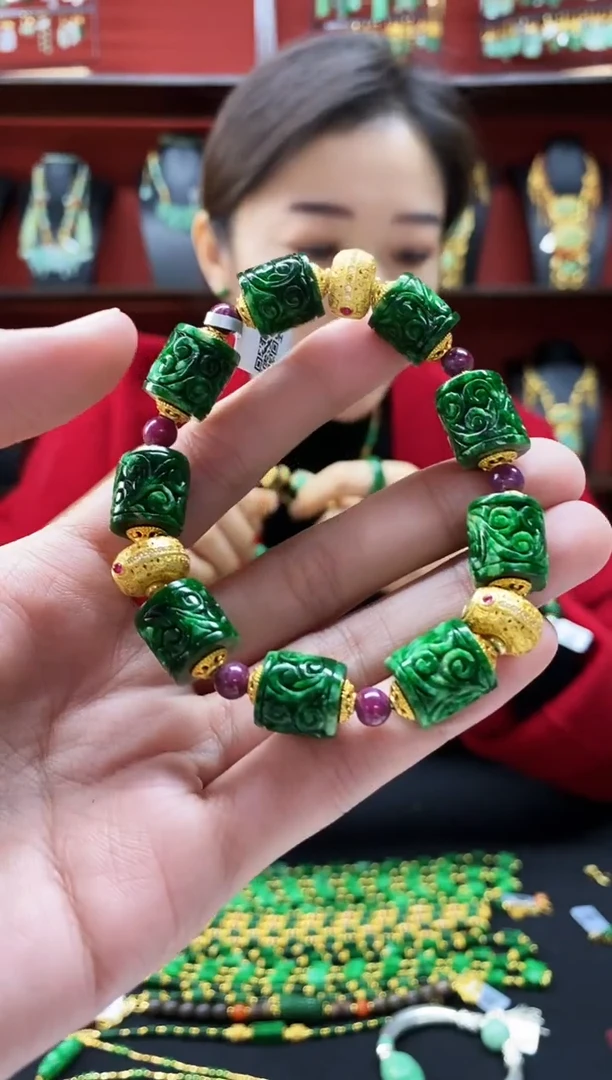 颈饰未镶嵌翡翠翡翠手串