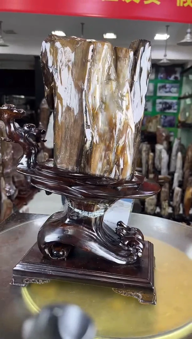 缅甸天然树化玉精品摆件