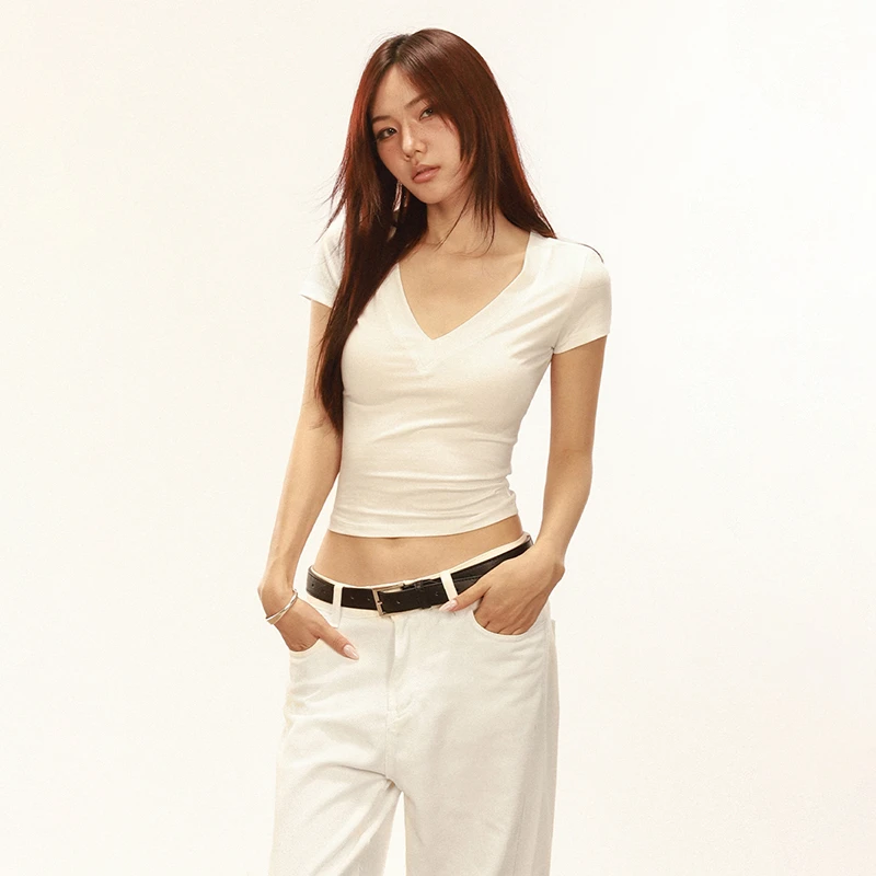 ROMORE  美式复古V领正肩t恤女2025夏季白色短款修身辣妹短袖上衣
