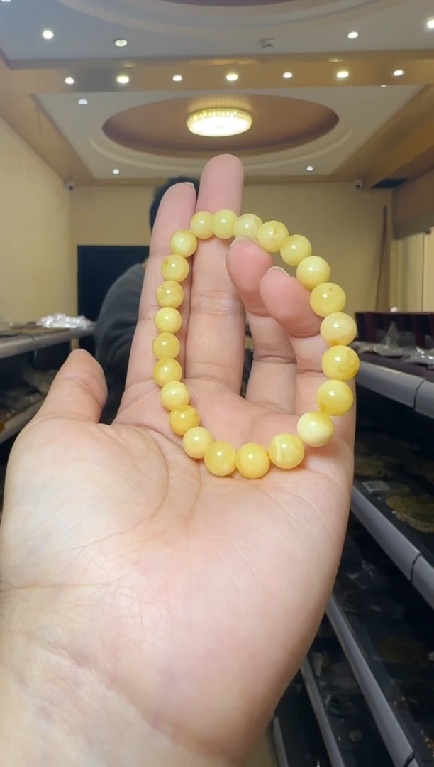 【闪购商品】琥珀手串未镶嵌约8mm满蜜蜜蜡圆珠单圈手串