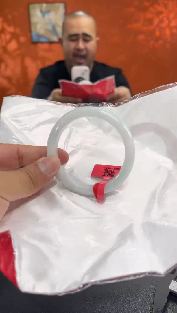 未镶嵌手镯翡翠翡翠手镯56