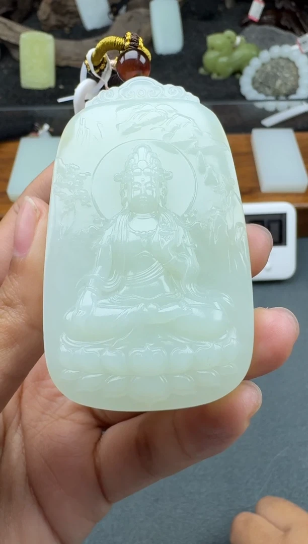 颈饰未镶嵌和田玉1