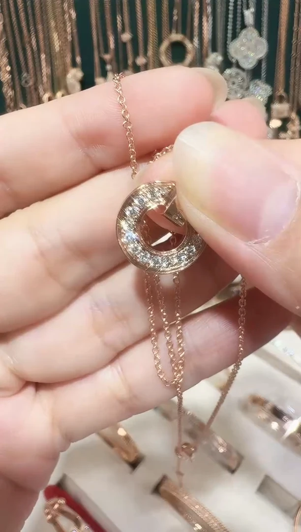 18K金镶嵌套链钻石套链