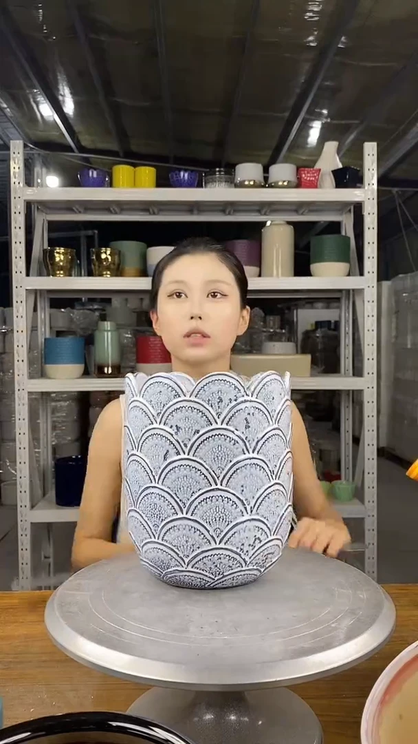 默认打孔陶瓷花盆宽高15-19