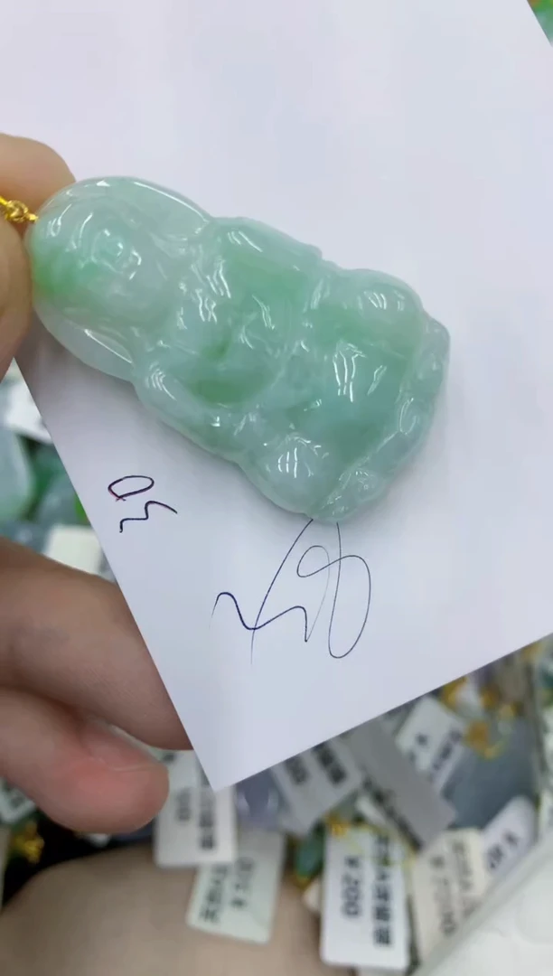 颈饰未镶嵌翡翠11111111111