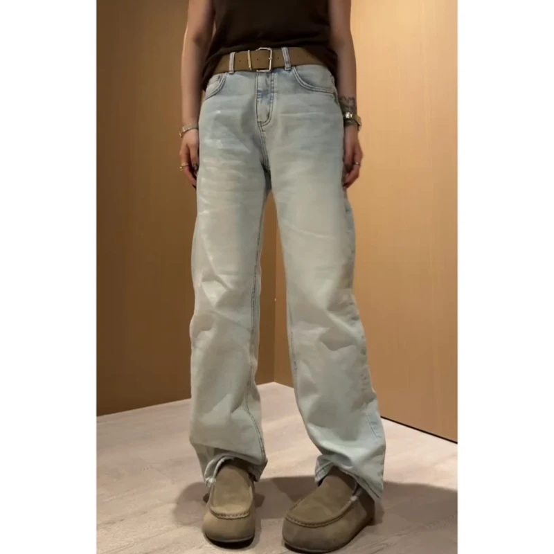 Aimeerosa/艾洛莎早春新款浅蓝色高腰牛仔裤女无弹窄版显瘦直筒裤