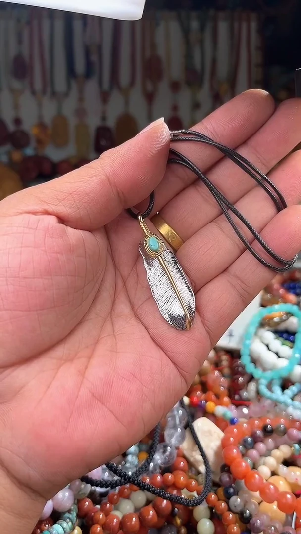 颈饰未镶嵌翡翠晨**媚一物一拍 005484