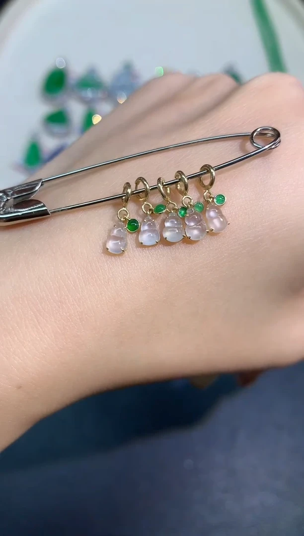 翡翠18K金镶嵌吊坠(不含链)A19|多样性发其一|398